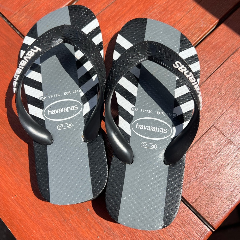 Havaianas Monochrome Striped Flip Flops